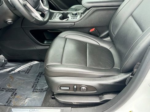 Used 2023 GMC Acadia SLT w/ Preferred Package AWD/4WD image 19