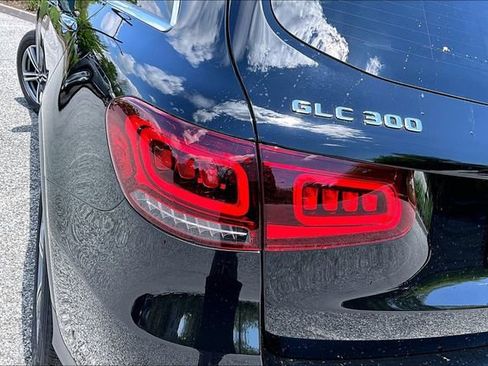 Certified 2022 Mercedes-Benz GLC 300 4MATIC image 15