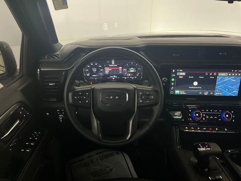 Used 2025 GMC Sierra 1500 AT4 w/ AT4 Premium Package image 33