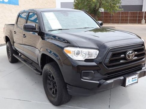 Used 2023 Toyota Tacoma SR AWD/4WD image 4