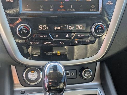 Used 2024 Nissan Murano SL image 20