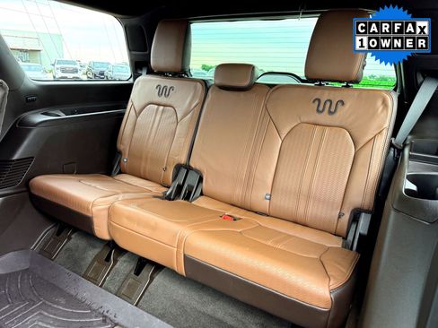 Used 2024 Ford Expedition King Ranch RWD image 17