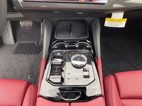 New 2027 BMW 550e xDrive AWD/4WD image 25