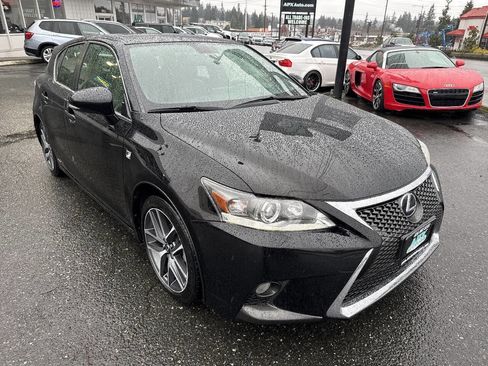 Used 2016 Lexus CT 200h w/ Navigation Package image 10