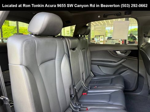 Used 2019 Audi Q7 3.0T Premium w/ Cold Weather Package AWD/4WD image 33
