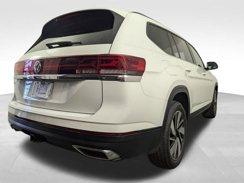 Used 2024 Volkswagen Atlas SE image 60