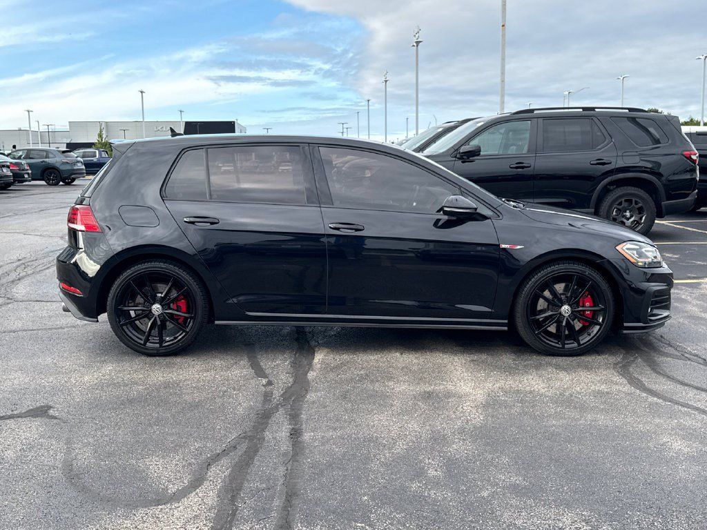 Used 2021 Volkswagen GTI SE FWD image 12