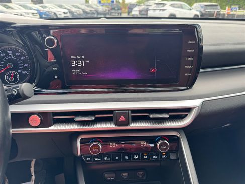Used 2023 Kia K5 GT-Line w/ GT-Line Premium Package image 15