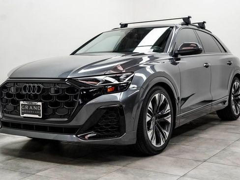 Used 2024 Audi Q8 Prestige w/ Prestige Package AWD/4WD image 6
