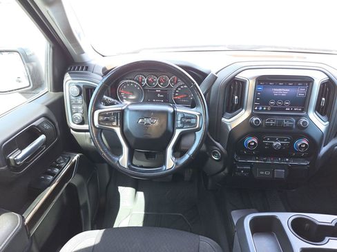 Used 2021 Chevrolet Silverado 1500 RST AWD/4WD image 13