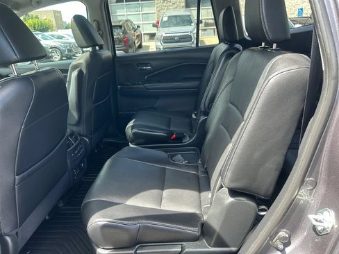 Used 2018 Honda Pilot Elite image 30
