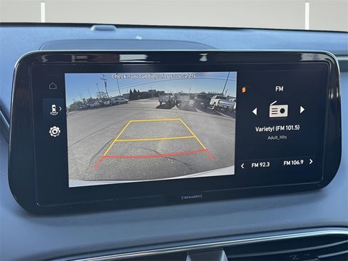 Used 2023 Hyundai Santa Fe SEL image 14