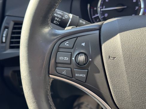 Used 2020 Acura MDX SH-AWD image 30