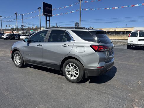 Used 2024 Chevrolet Equinox LT image 6