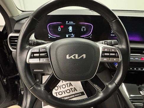 Used 2025 Kia Telluride S AWD/4WD image 24