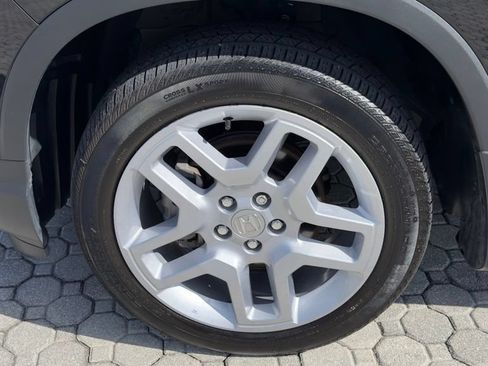 Used 2025 Honda Passport EX-L image 18