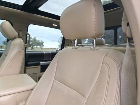 Used 2019 Ford F350 Lariat w/ Lariat Ultimate Package image 13