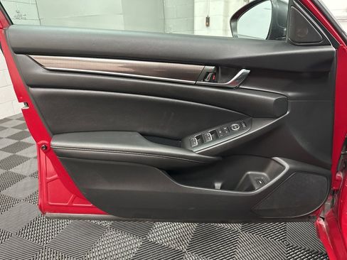 Used 2022 Honda Accord Sport image 19