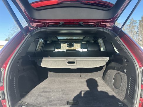 Used 2019 Jeep Grand Cherokee Limited X image 9