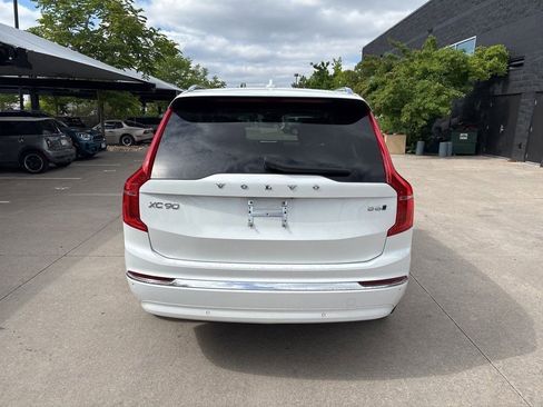 Used 2023 Volvo XC90 B6 Ultimate AWD/4WD image 4