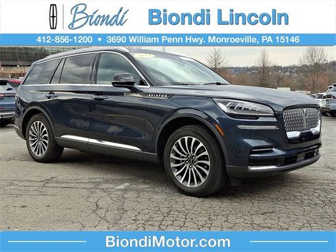 Used 2023 Lincoln Aviator Reserve image 1