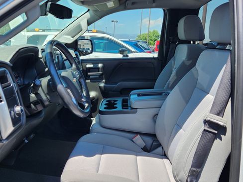 Used 2018 Chevrolet Silverado 1500 W/T RWD image 8