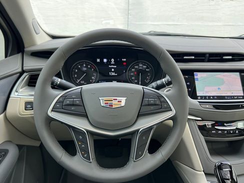 New 2026 Cadillac XT5 Premium Luxury w/ LPO, Floor Liner Package image 36