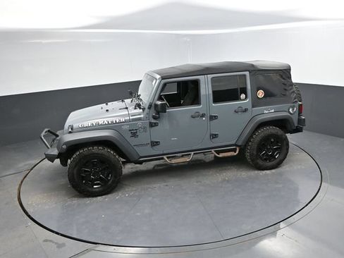 Used 2015 Jeep Wrangler Unlimited Sport AWD/4WD image 34