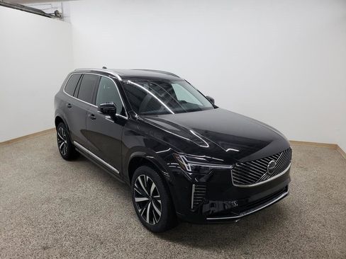 New 2025 Volvo XC90 T8 Core w/ Protection Package Premier image 1