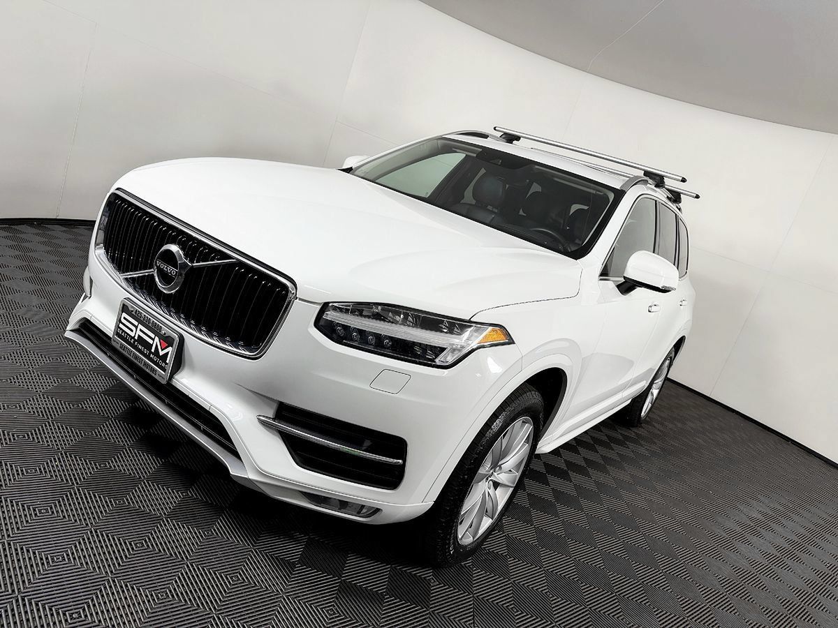 Used 2018 Volvo XC90 T6 Momentum w/ Momentum Plus Package AWD/4WD image 22