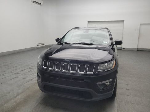 Used 2018 Jeep Compass Latitude w/ Popular Equipment Group AWD/4WD image 15