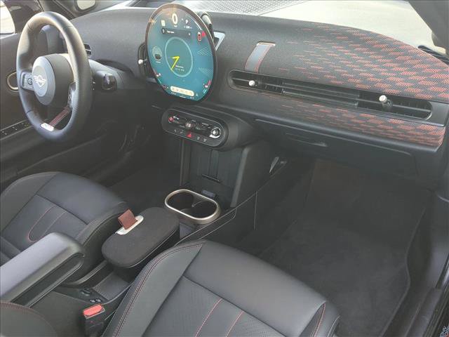 Used 2025 MINI Cooper S FWD image 22