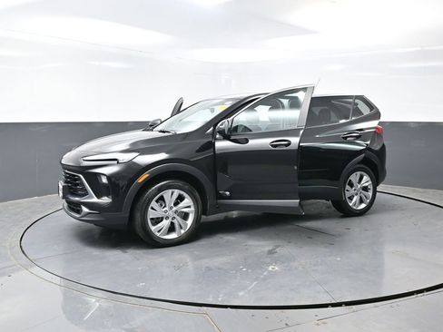 Used 2025 Buick Encore GX Preferred AWD/4WD image 59