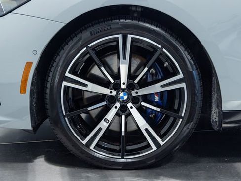 Used 2026 BMW 540i xDrive w/ M Sport Package AWD/4WD image 27