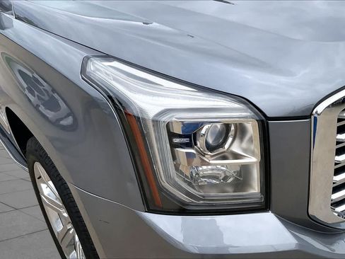 Used 2019 GMC Yukon Denali w/ Open Road Package AWD/4WD image 27