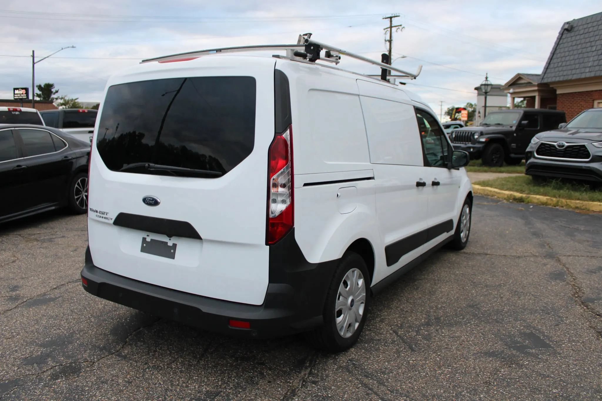 Used 2019 Ford Transit Connect XL FWD image 7