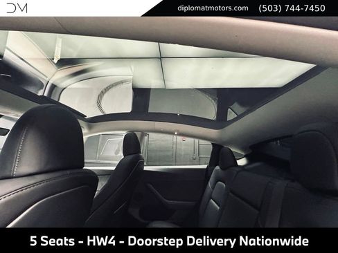 Used 2023 Tesla Model Y Long Range AWD/4WD image 24