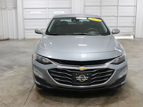 Used 2024 Chevrolet Malibu LT image 3