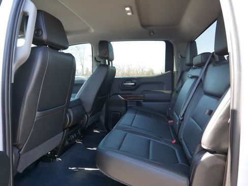 Used 2019 GMC Sierra 1500 SLT image 12