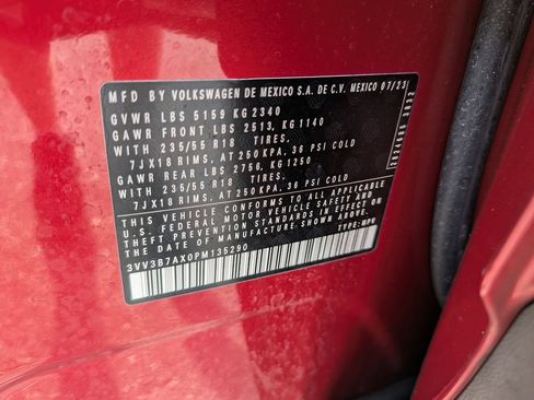 Used 2023 Volkswagen Tiguan SE FWD image 35