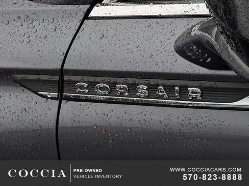Used 2022 Lincoln Corsair AWD w/ Premium Package image 30