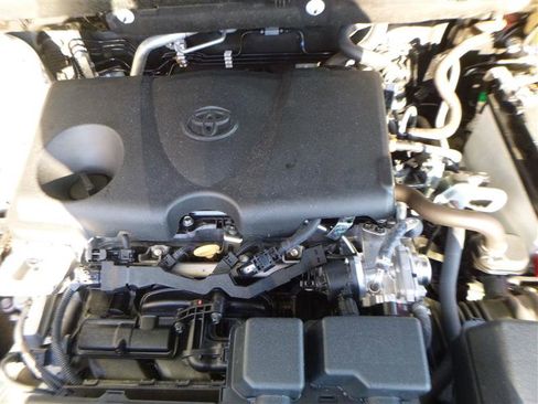 Used 2025 Toyota RAV4 XLE Premium image 24