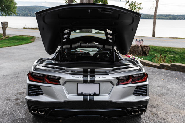 Used 2020 Chevrolet Corvette Stingray Preferred Cpe w/ 2LT Preferred Equipment Group RWD image 37