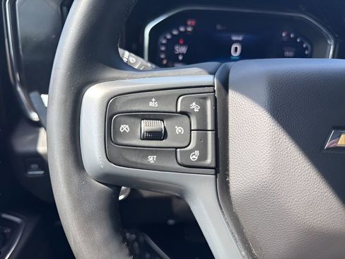 Used 2025 Chevrolet Silverado 1500 LT image 14
