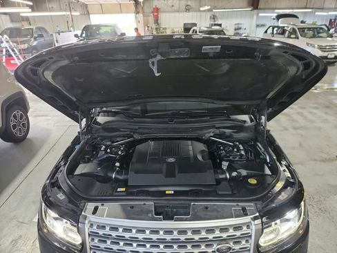 Used 2016 Land Rover Range Rover Supercharged AWD/4WD image 28