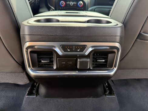 Used 2020 Chevrolet Silverado 1500 High Country w/ Technology Package AWD/4WD image 35