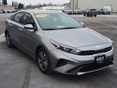 Certified 2024 Kia Forte LXS image 5