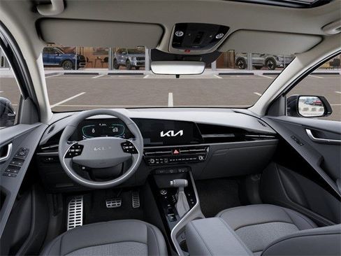 New 2025 Kia Niro EX Touring FWD image 14