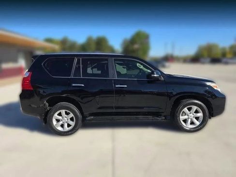 Used 2010 Lexus GX 460 image 8