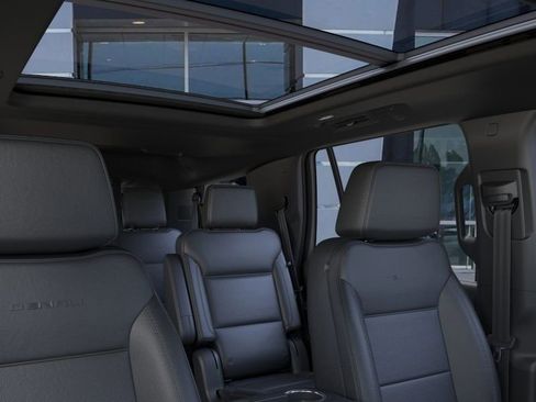 New 2026 GMC Yukon Denali image 24